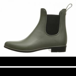 NWOT Sam Edelman Hunter Green Tinsley Rain Boots Size 5